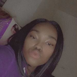 Meet your Posher, Maxx